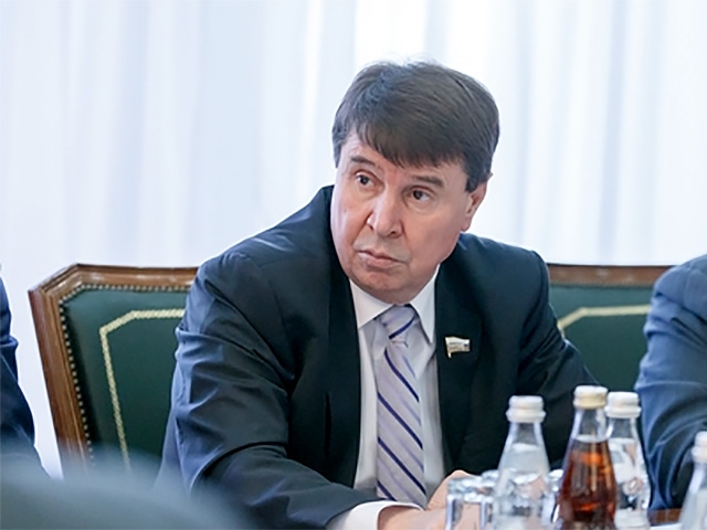 Сенатор Сергей Цеков выдвинул новые инициативы по поддержке Русского мира