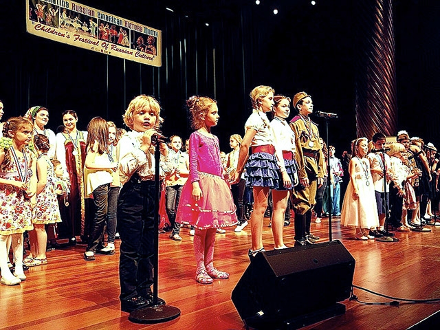 Красочным детским фестивалем завершился в Нью-Йорке Месяц русско-американской истории